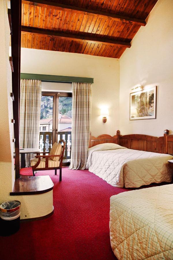 Hotel Spa Montana Karpenisi Ngoại thất bức ảnh