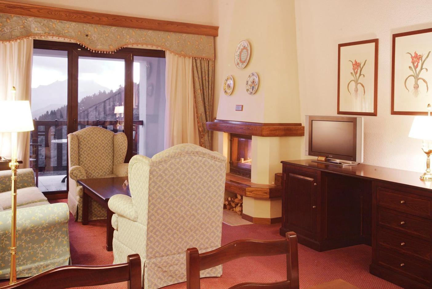 Hotel Spa Montana Karpenisi Ngoại thất bức ảnh