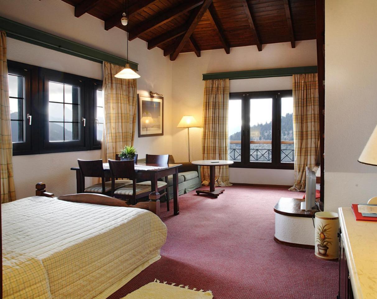 Hotel Spa Montana Karpenisi Ngoại thất bức ảnh